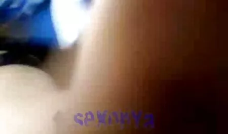 زن خانه دار جدا عکس هی سکسی شده انگشت خودش را می زد.