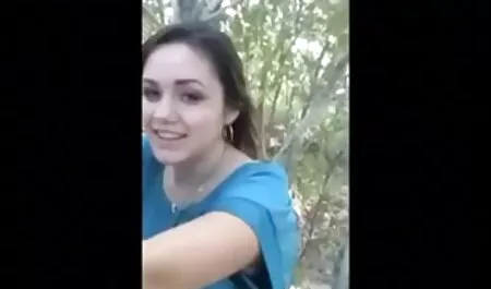 گربه عکس سکسی فقط کس را با دستان خود ماساژ دهید.