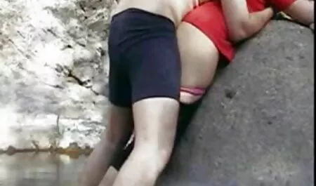 او اسفنج ها را با استفاده فیلم سکس ایرانیی از یک عضله آموزش می دهد.