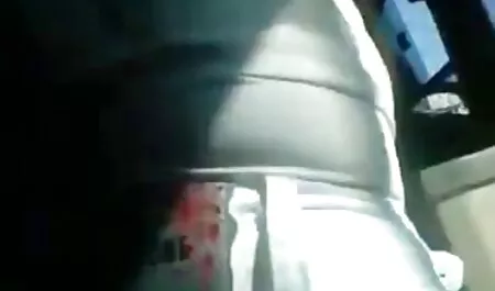 معلم دانش آموز را لگد عکس سکسی زن باحیوان می زند.