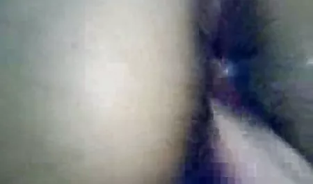 من روی یک عضو می نشینم و سوار آن تصاویر سکسی کیر می شوم.