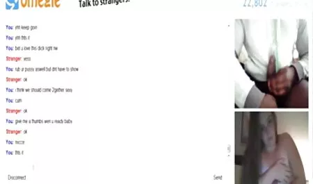 زن موی قهوه ای روس برای گرم کردن در ورزشگاه انگشت می دانلود عکس سکسی زند.