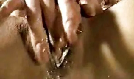 لعنتی با یک غریبه. تصاویر سکس سه نفره